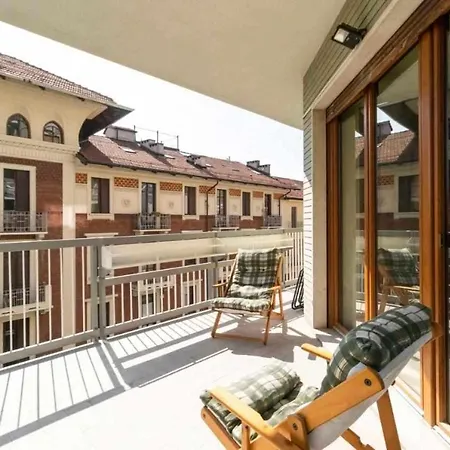 アパート Turati 74 *