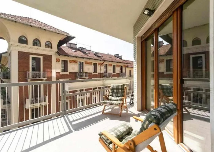 Apartament Turati 74 *